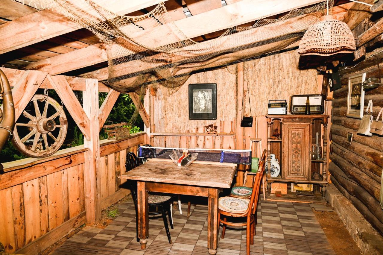 Idilliska Latgaliesu Lauku Maja Ar Melno Pirti Villa Aglona Bagian luar foto